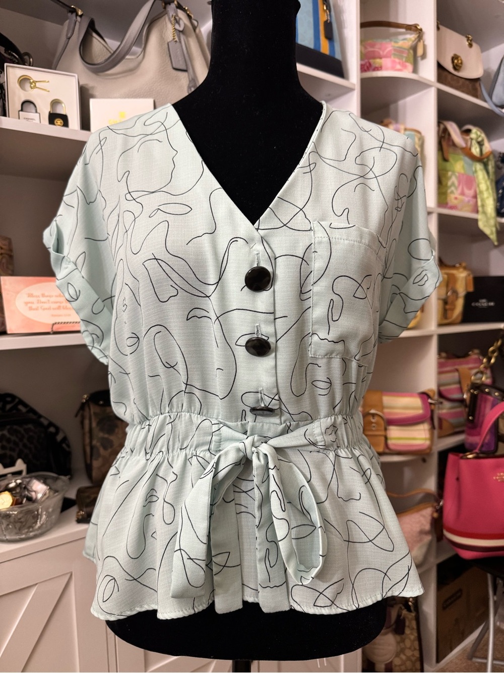 Sweet Rain Mint Green Short Sleeve Button Tie-Waist Blouse